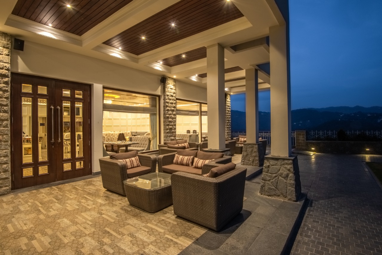 Outdoor furniture PE Wicker set
